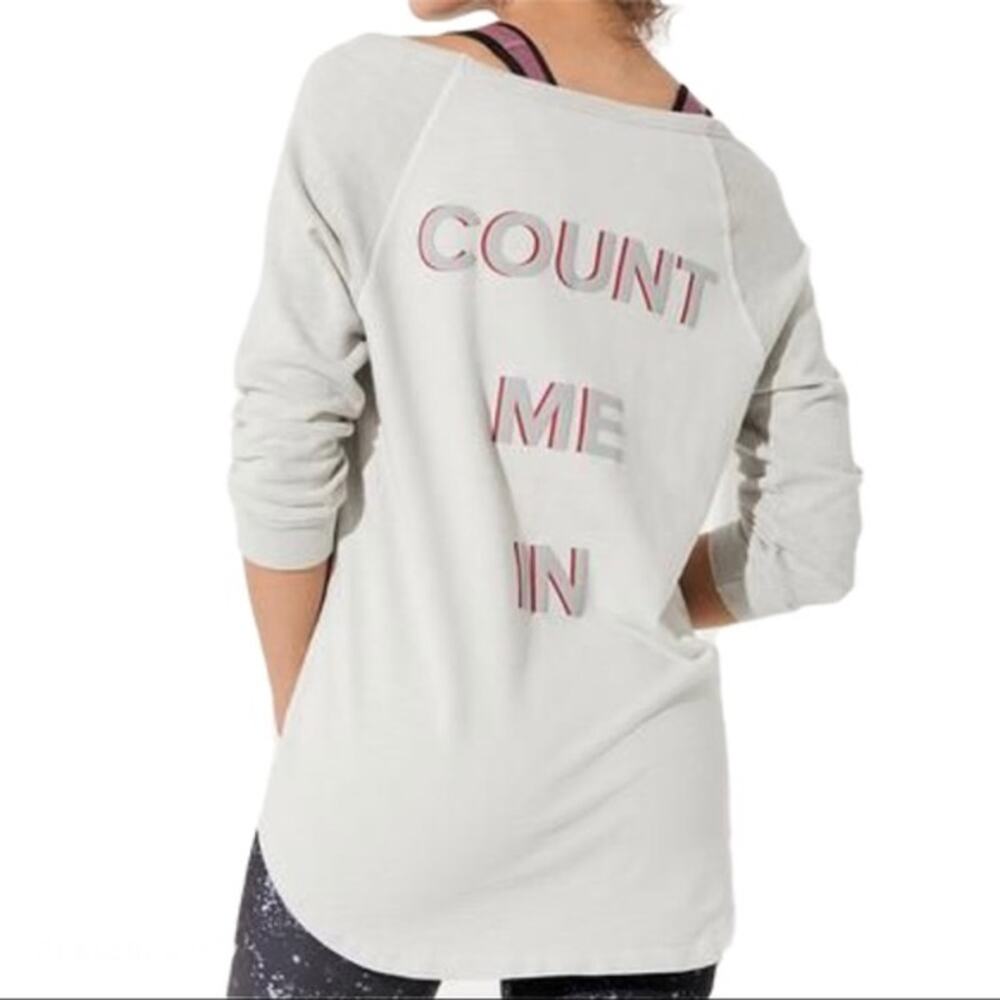 Peloton Count Me In Gray 3/4 Sleeve Top Low Neckline In Size XS